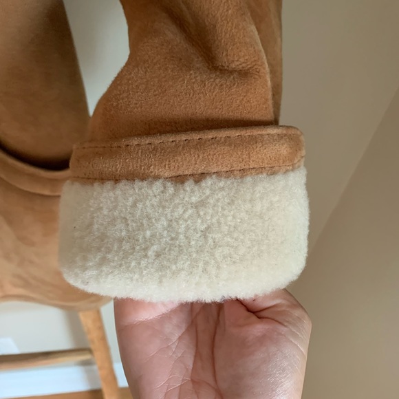 Oversized Vintage Genuine Shearling Jacket - Picture 5 of 11